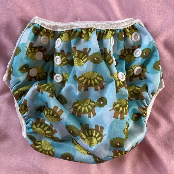 Baby Reusable Turtle Print Swim Diaper - Picture 1 of 2